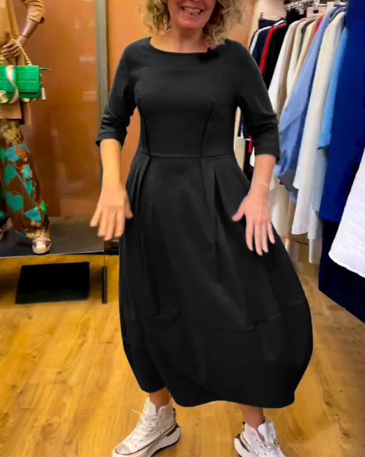 Jessica - Elegant Dress with Round Neck Valrynlondon
