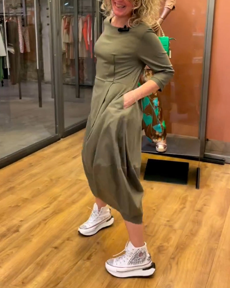 Jessica - Elegant Dress with Round Neck Valrynlondon