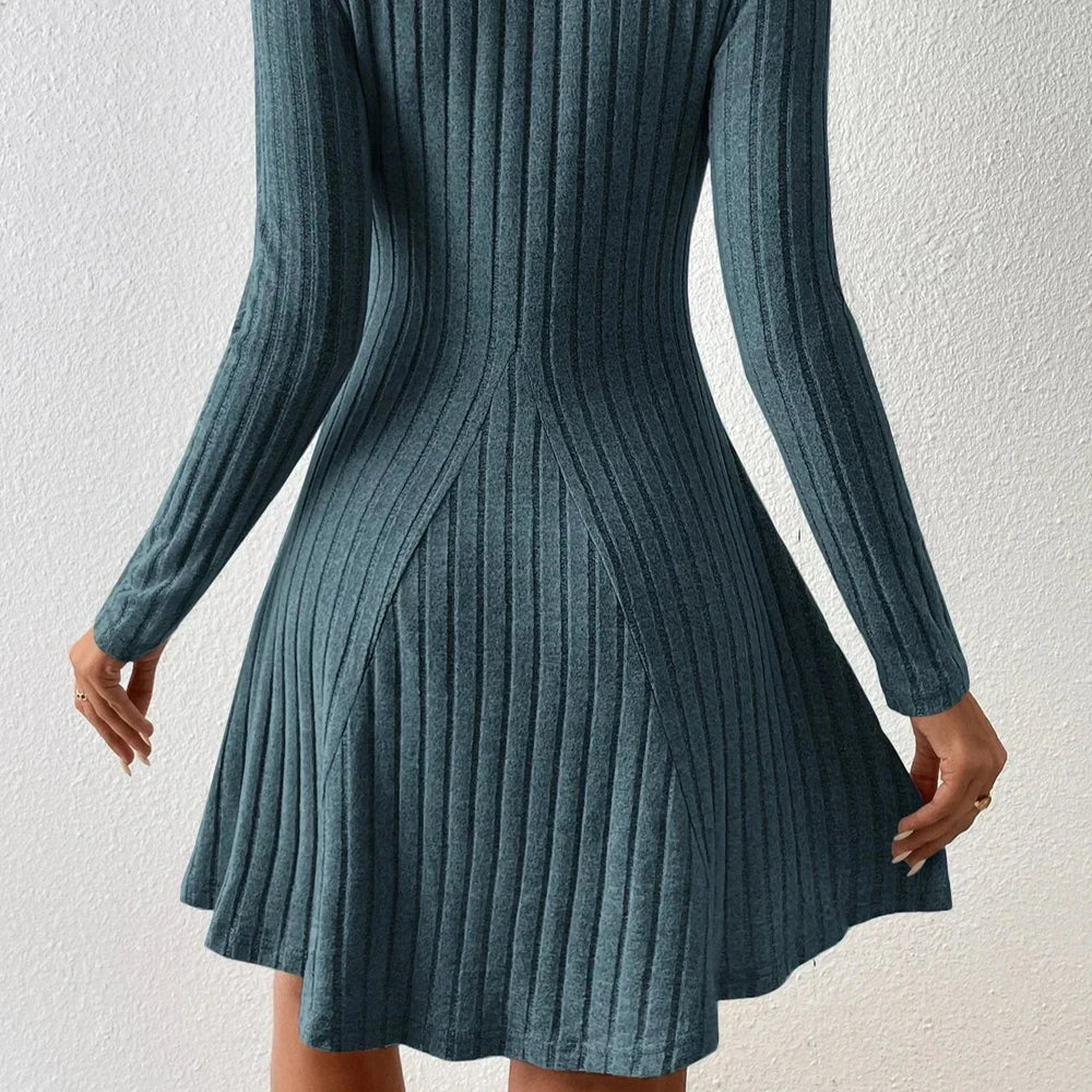 Emma – The Timeless Mock Neck Flare Dress Valrynlondon