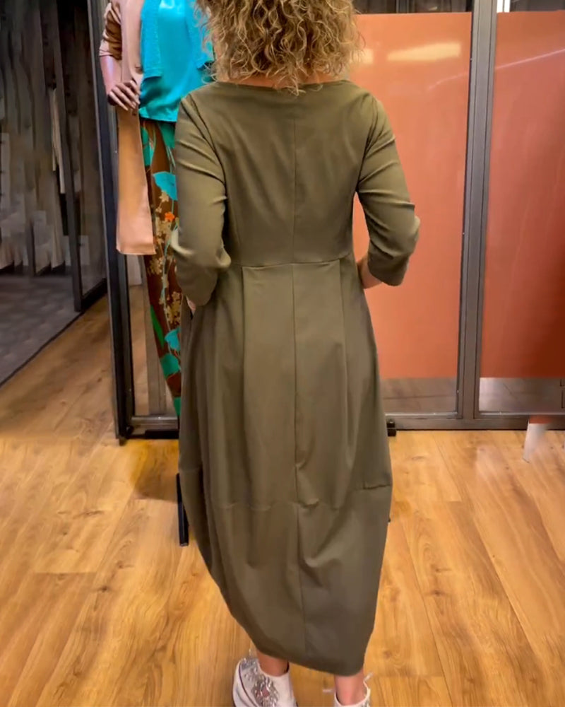 Jessica - Elegant Dress with Round Neck Valrynlondon