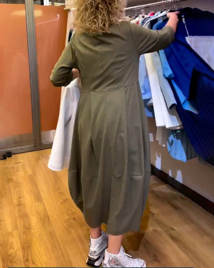 Jessica - Elegant Dress with Round Neck Valrynlondon